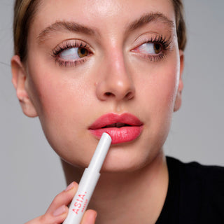 Lip Fondue / puffy red